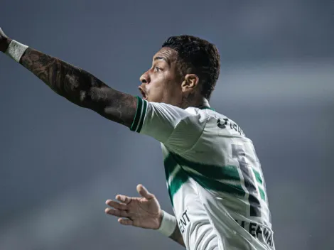 Empresário de Alef Manga diz que jogador quer ficar no Coritiba