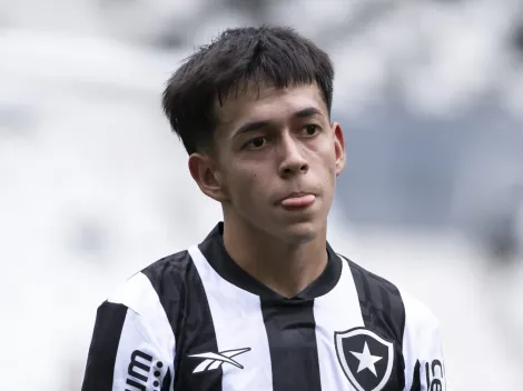 Botafogo toma decisão final sobre Segovinha