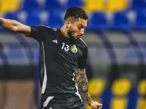 Alex Telles revela motivo de assinar com o Botafogo