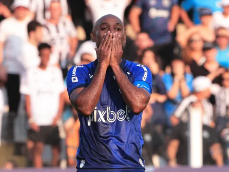 Vagner Love sofre pressão após derrota para o Sport e viraliza nas redes