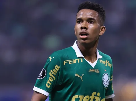 Palmeiras define lista com quatro nomes para substituir Estêvão em 2025