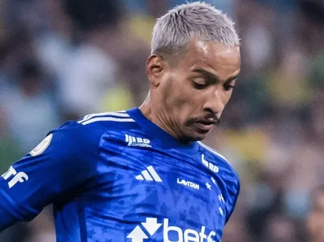 Matheus Pereira rasga elogios a Diniz, mesmo após suspensão do técnico