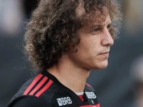 Grêmio entra na disputa com o Corinthians por David Luiz