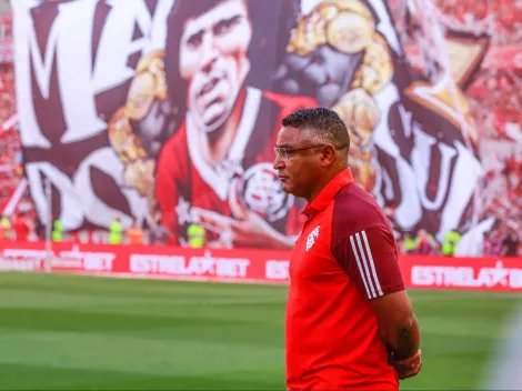 Roger Machado elogia jovem que fez estreia no GreNal 443