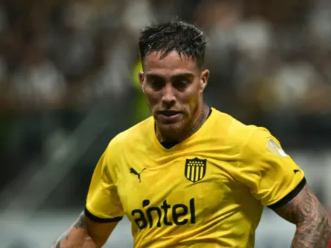 Zagueiro do Peñarol sobe o tom, e declaração pesada explode no Botafogo