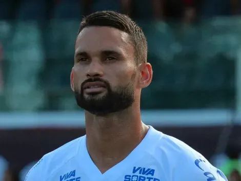 Willian José projeta duelos do Bahia com Grêmio e Internacional