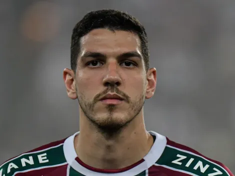 Vasco negocia com zagueiro europeu; Nino é descartado