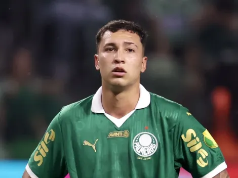 Olympiacos leva chapéu e Palmeiras acerta venda de Thalys por 7 milhões