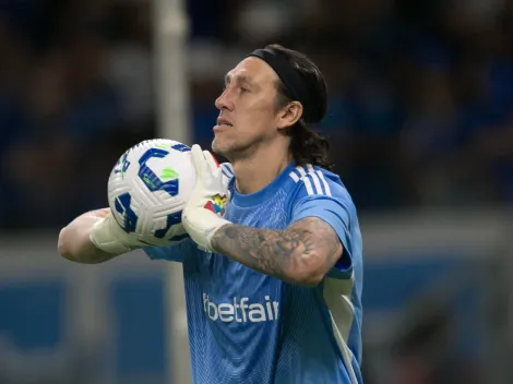 Cruzeiro revela atualização sobre Cássio, após pancada na cabeça