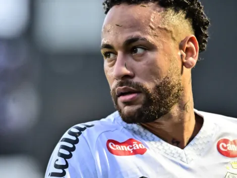 Torcida do Santos se irrita com Neymar antes de Flamengo