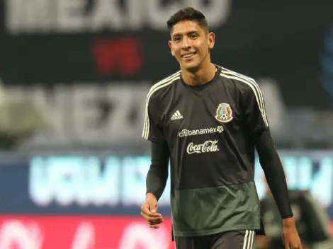 Aficionados de Wolverhampton exigen llegada de Edson Álvarez