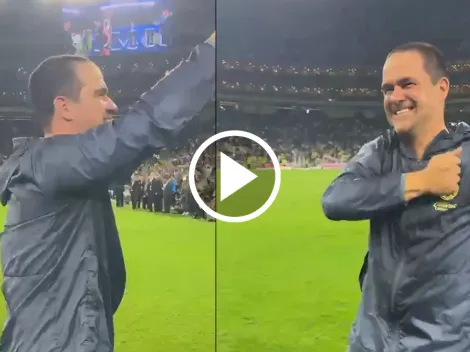 André Jardine cantó con la afición tras lograr el tricampeonato