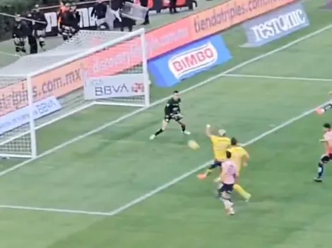 Terrible falla de Aguirre que debió acabar en gol del América