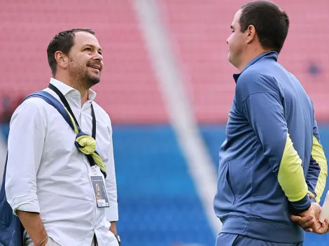 Reunión entre Jardine y Baños tras la eliminación del América