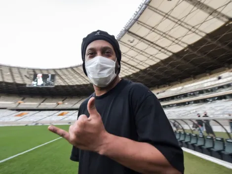 Sonríe el fútbol: Ronaldinho volverá a jugar