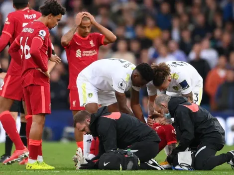 La escalofriante lesión de Harvey Elliott en el Liverpool-Leeds