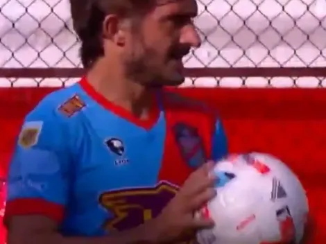 ¿Qué hizo? Emiliano Papa protagonizó un increíble blooper al sacar un lateral