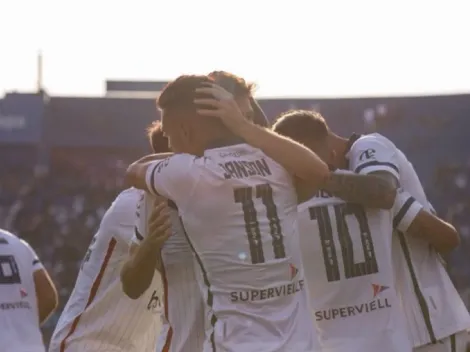 Vélez le ganó a San Lorenzo y sigue soñando con la Libertadores