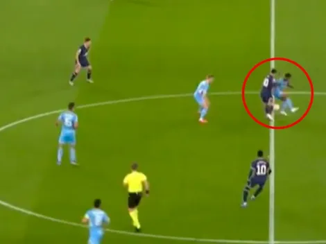VIDEO | Para cerrar el estadio: el terrible caño de Messi a Sterling