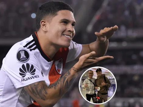 El detalle en la foto de Juanfer antes de tomar el avión que vuelve locos a los hinchas de River