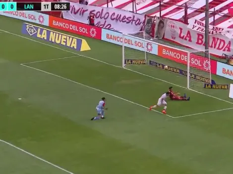 VIDEO | El blooper del año: Monetti no se entendió con Braghieri y le dieron el gol a Huracán