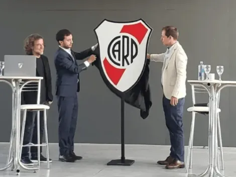 Jorge Brito habló del nuevo escudo de River y explicó el cambio: "Queríamos resaltar la banda roja"