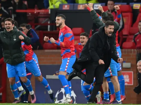 Tras una clasificación histórica en Old Trafford, Simeone contó por qué se fue corriendo del campo