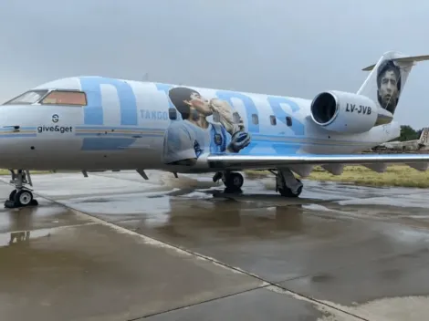 Se presentó el Tango D10S, el avión en homenaje a Diego Maradona