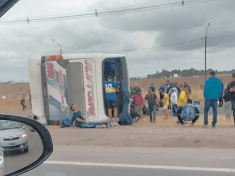 Tragedia en la ruta: una mujer falleció por el vuelco de un micro con hinchas de Boca rumbo a Mendoza