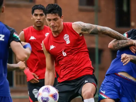 Mientras negocia con Boca, Merolla fue convocado en Huracán para el debut ante Defensa