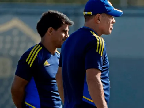 Hugo Ibarra se retiró de la práctica de Boca en ambulancia