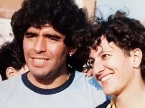Video inédito: el día que Diego Maradona dio la vuelta olímpica con el equipo de fútbol femenino del que era presidente honorario