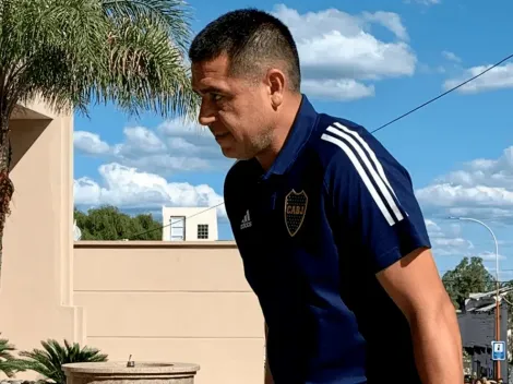 El DT que está sin club y recibió el llamado de Riquelme: "Fue una charla futbolística"