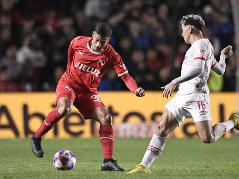 Argentinos Juniors e Independiente empataron en un partido vibrante