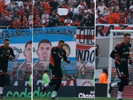 VIDEO | Esto hicieron los hinchas de River cuando Armani salió al campo de juego