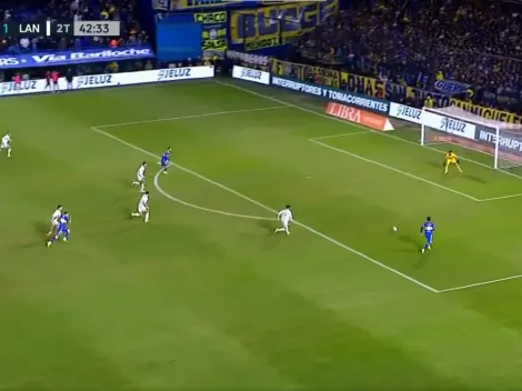 VIDEO | La gran polémica de la noche: el gol de Benedetto que convalidó el VAR