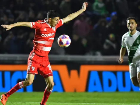 River goleó a Banfield como visitante y estira la diferencia en la punta