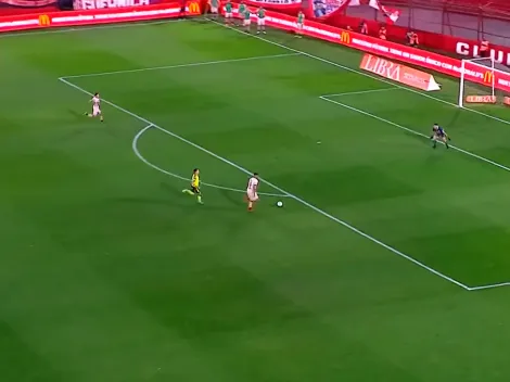 VIDEO | Insólito gol errado de Wanchope Ábila: Barracas se lo terminó dando vuelta