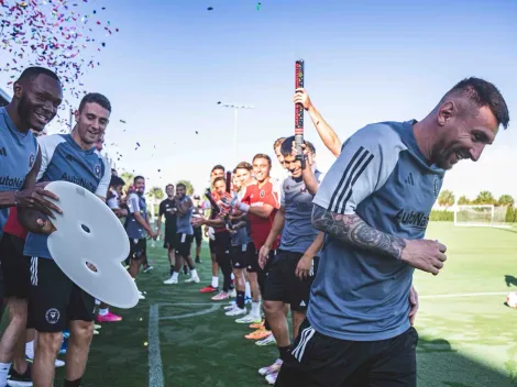 Fiesta en el entrenamiento de Inter Miami para recibir a Messi tras su octavo Balón de Oro