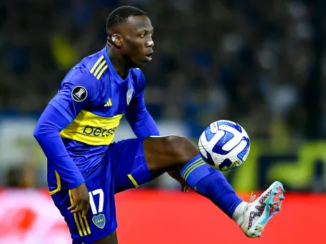 Desde Brasil informan que Advíncula fue ofrecido al Corinthians