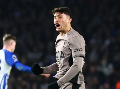 Alejo Véliz convierte su primer gol en Premier League con el Tottenham