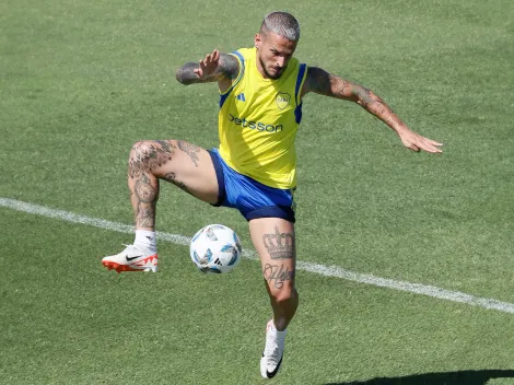 Preocupación en Boca: Darío Benedetto se fue del entrenamiento