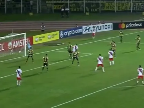 VIDEO | El insólito gol de River en la Libertadores: sin patear al arco, Boselli le anotó a Táchira