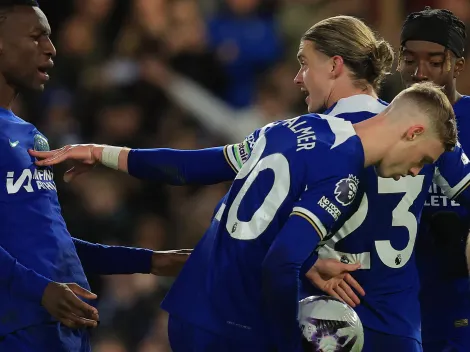 Tensión en la Premier: tres jugadores del Chelsea de Pochettino se pelearon por patear un penal