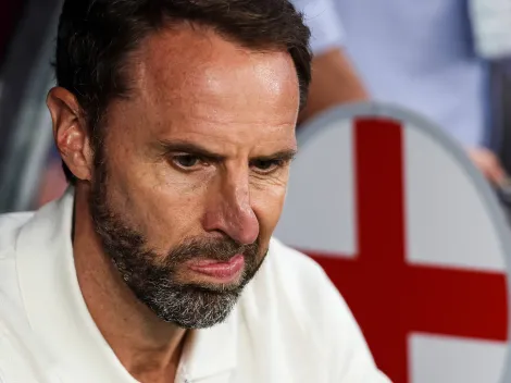 Está lesionado desde febrero, Southgate lo llevó igual a la Eurocopa, no se recuperó y ahora podría volverse a Inglaterra