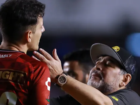 Salió de River, lo dirigió Maradona y se volvió viral con la camiseta de Boca