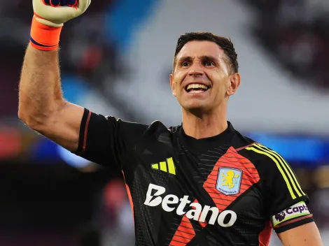 Dibu Martínez renovó con Aston Villa hasta 2029: los detalles