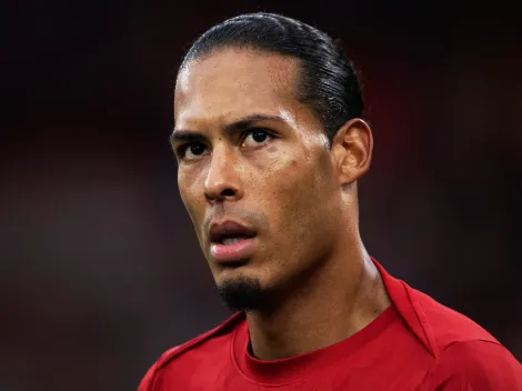 A Van Dijk le preguntaron si ficharía por el Real Madrid y fue tajante en su respuesta: "Estoy completamente enfocado"