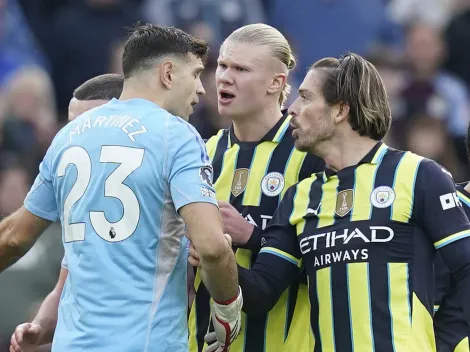 Qué pasó entre Dibu Martínez, Haaland y Grealish en el entretiempo de Aston Villa vs. Manchester City