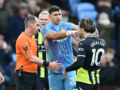 Se supo qué le dijo Dibu Martínez a Grealish al final de su pelea